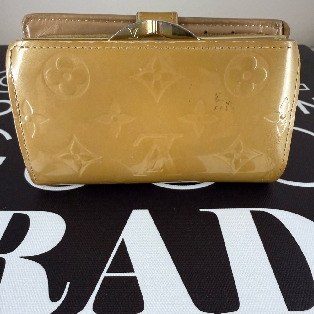 Louis Vuitton Yellow Vernis Patent Wallet - Picture 5 of 6
